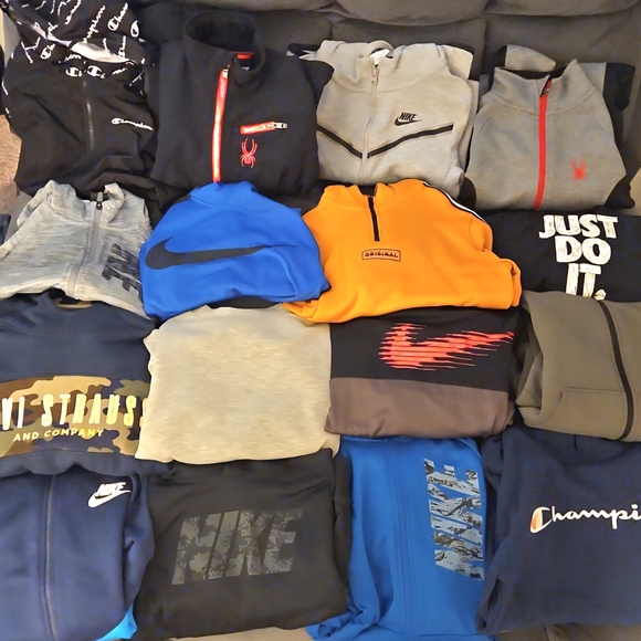 Boys Fall Winter Sweatshirt Hoodie Bundle - Picture 1 of 9